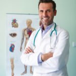 UEA forma novos médicos especialistas no Amazonas