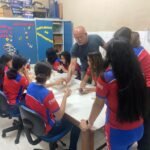 Professor do Amazonas é finalista do Prêmio Nobel da Educação em Dubai