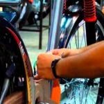 Indústria ‘freia’ produção de bicicletas, mas ‘acelera’ a de elétricas em Manaus