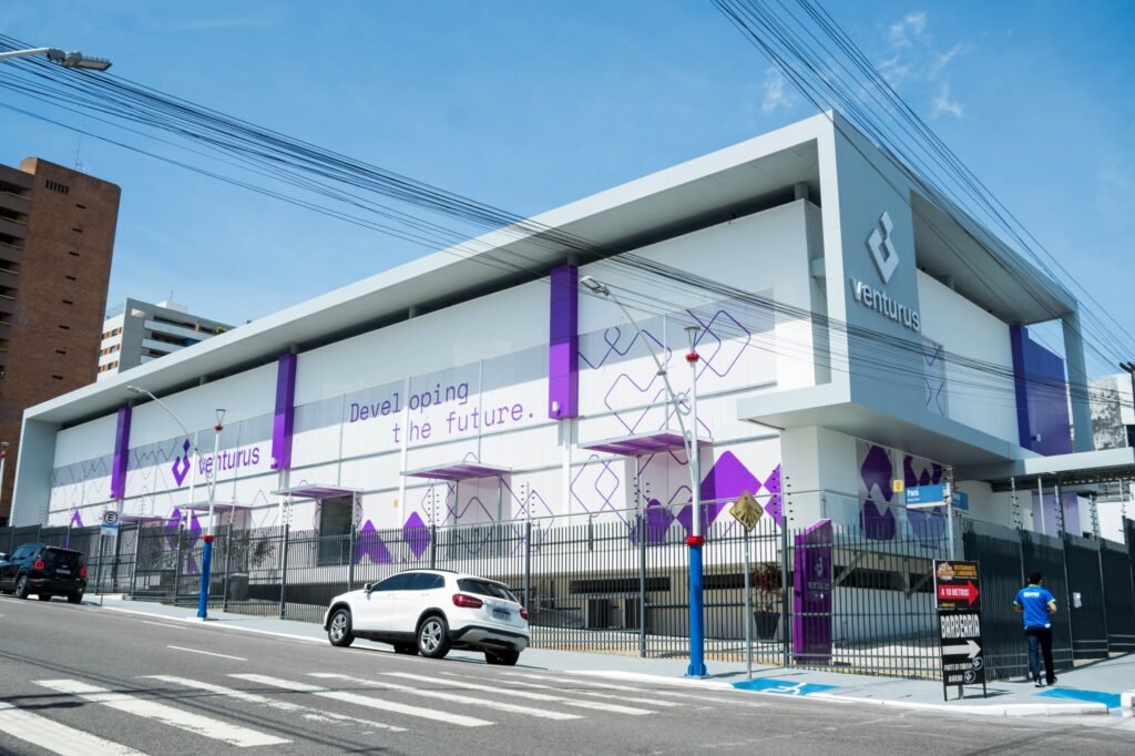 Venturus abre vagas no modelo híbrido em Manaus para profissionais de tecnologia