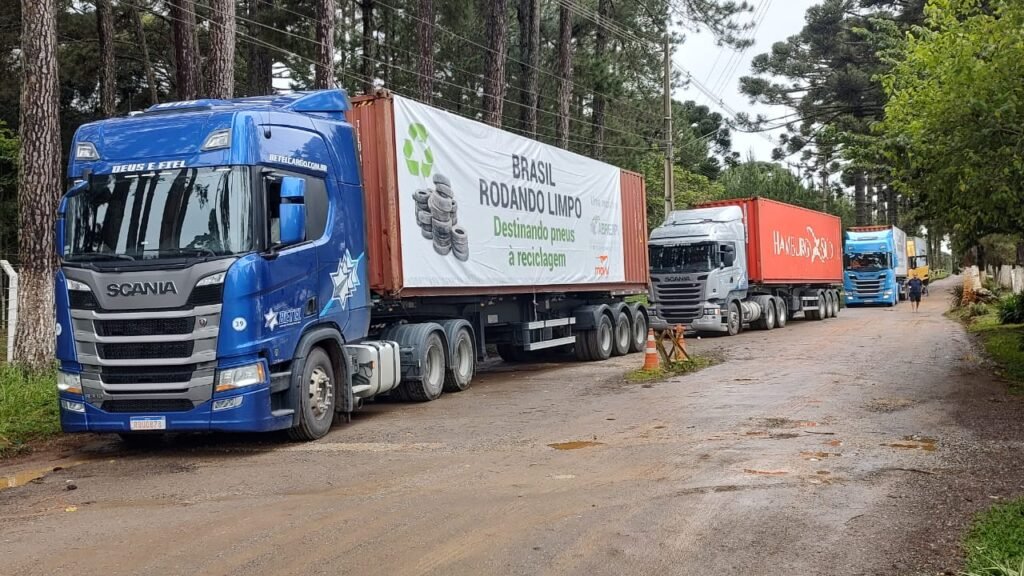 Fábrica de pneus abre vagas para Operador de Produção e Operador de Empilhadeira em Manaus