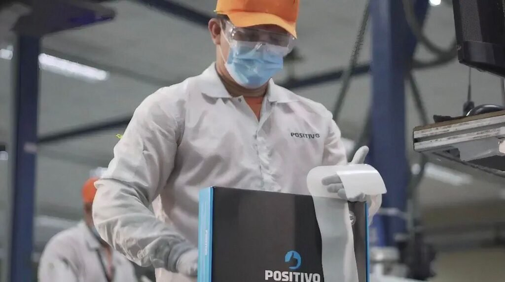 Positivo Tecnologia amplia atuação em infraestrutura de TI e reforça papel das fábricas de Manaus